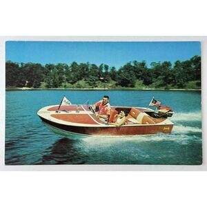 Postcard Dunphy mahogany speedboat man Woman vacation scene‎ 1950s T63